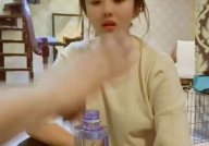 好奇心的小姐姐,探索未知世界的独特视角